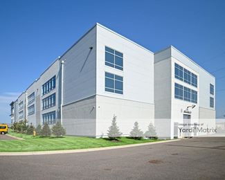 Photo 2 of Extra Space Storage - 2500 Prior Avenue North, Roseville, MN