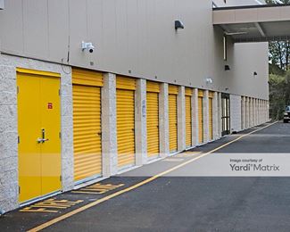 Photo 2 of Bright Box Self Storage - 196 Piaget Avenue, Clifton, NJ