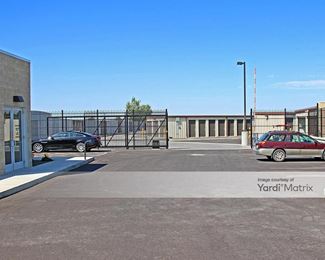 Photo 2 of Safeguard Storage - 2101 North Middleton Road, Nampa, ID