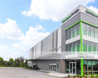 Photo 4 of Extra Space Storage - 16641 South Tamiami Trail, Fort Myers, FL