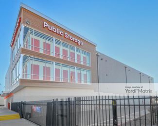 Photo 2 of Public Storage - 935 East Curry Road, Tempe, AZ
