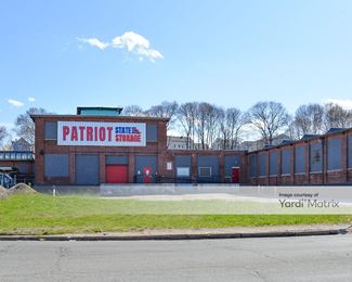 Photo 3 of Patriot State Storage - 204 Hartford Avenue, Providence, RI