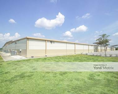 Storage Units for Rent available at 21371 Coastal Gateway Blvd, Gulf Shores, AL 36535