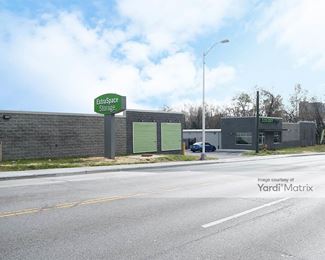 Photo 3 of Extra Space Storage - 707 South Caton Avenue, Baltimore, MD