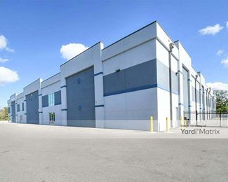 Photo 2 of Store Space Self Storage - 2711 Broadway Blvd, Brandon, FL