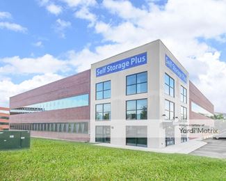 Photo 3 of Self Storage Plus - 5321 Shawnee Road, Alexandria, VA