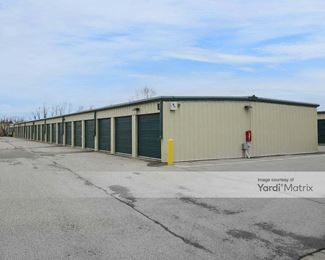 Photo 1 of Extra Space Storage - 7407 Greenwood Road, Louisville, KY