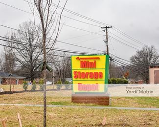 Photo 6 of Extra Space Storage - 7407 Greenwood Road, Louisville, KY