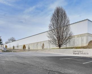 Photo 4 of Cube It Self Storage - 2983 Phyllis Court, Hebron, KY