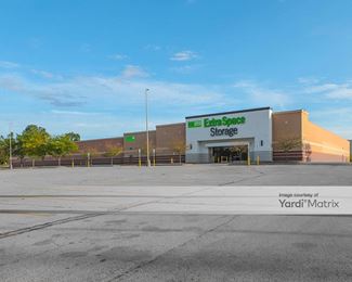 Photo 3 of Extra Space Storage - 1885 West 1st Street, Springfield, OH