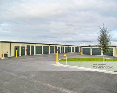 Storage Units for Rent available at 1990 Davenport Blvd, Davenport, FL 33837