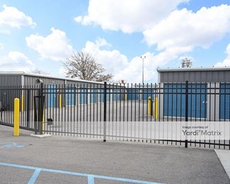 Photo 3 of Storage Rentals of America - 5212 Decatur Road, Fort Wayne, IN