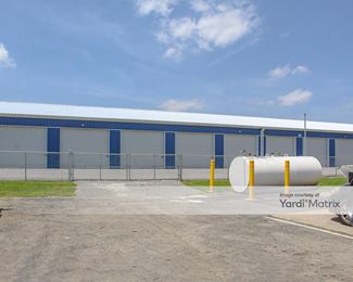 Photo 3 of Lakeland Storage - 1735 North 200 West, Angola, IN