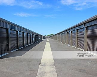 Photo 3 of Extra Space Storage - 5100 North Dyver Avenue, Meridian, ID