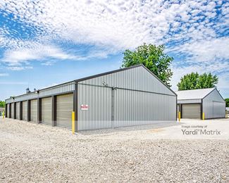 Photo 2 of Thompson Rentals and Mini Storage - 2311 South Street, Lexington, MO