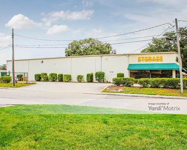 Storage Units for Rent available at 2330 Manatee Avenue East, Bradenton, FL 34208