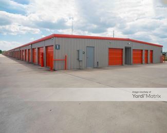 Photo 2 of Public Storage - 5009 FM 1764 Road, La Marque, TX