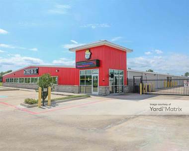 Storage Units for Rent available at 2615 TX-3 South, League City, TX 77573