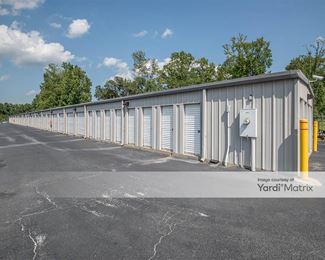 Photo 5 of Sams Wash and Storage - 1800 Wright Blvd, Conway, SC