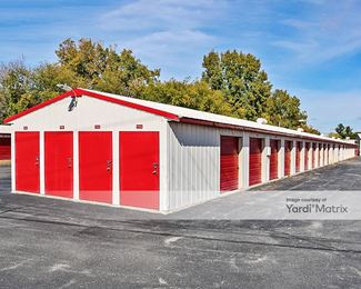 Photo 2 of Storage Rentals of America - 2645 Prairie Street, Wyoming, MI