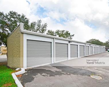 Storage Units for Rent available at 1830 East State Road 60, Valrico, FL 33594