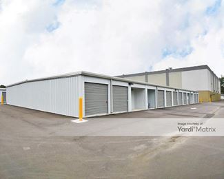 Photo 5 of Extra Space Storage - 1830 East State Road 60, Valrico, FL