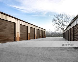 Photo 4 of Burlington WI Self Storage - 1456 Pine Street, Burlington, WI