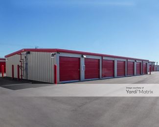 Photo 2 of iStorage - 1521 Del Prado Blvd North, Cape Coral, FL