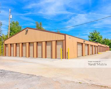 Storage Units for Rent available at 4905 Hendron Road, Groveport, OH 43125
