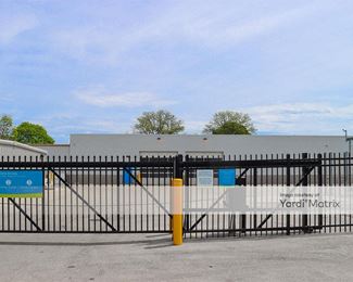Photo 3 of SmartStop Self Storage - 3420 West Capitol Drive, Milwaukee, WI