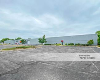 Photo 6 of Public Storage - 2401 Palmer Drive, Schaumburg, IL