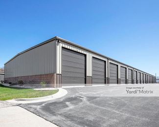 Photo 3 of B-B Storage - 1320 Lang Street, West Bend, WI