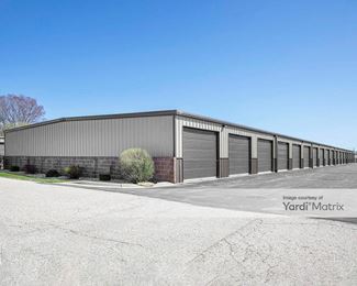 Photo 5 of B-B Storage - 1320 Lang Street, West Bend, WI