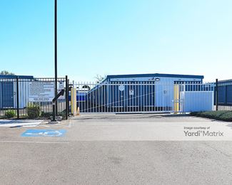 Photo 2 of StorageMart - 417 Laster Street, Caldwell, ID