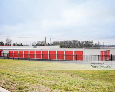 Storage Units for Rent available at 926 Conestoga Pkwy, Shepherdsville, KY 40165