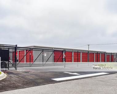 Storage Units for Rent available at 926 Conestoga Pkwy, Shepherdsville, KY 40165