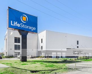 Photo 2 of Storage Center, The - 5607 Jefferson Hwy, Elmwood, LA
