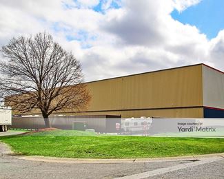 Photo 3 of National Storage - 6600 Center Industrial, Georgetown Township, MI