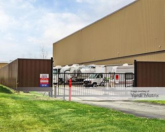 Photo 4 of National Storage - 6600 Center Industrial, Georgetown Township, MI
