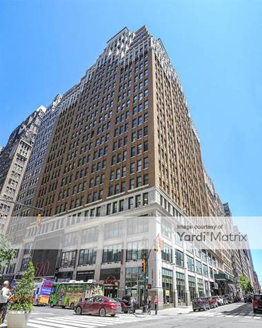 Storage Units for Rent available at 520 8th Avenue, New York, NY 10018