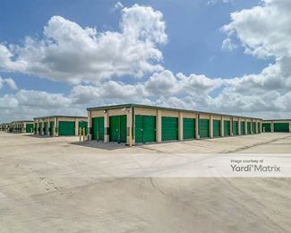 Photo 2 of Move It Self Storage - 511 East Ocean Blvd, Los Fresnos, TX