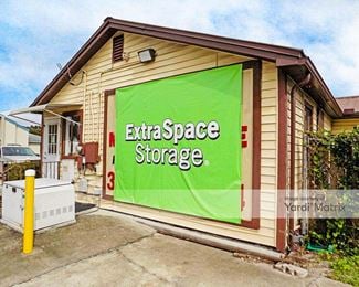 Photo 1 of Extra Space Storage - 499 North Spring Garden Avenue, Deland, FL