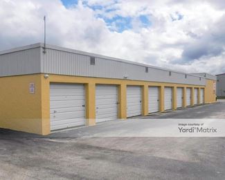 Photo 6 of X-S STORAGE - 1005 SE 9th Terrace, Cape Coral, FL