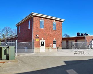 Photo 1 of StorPlace Self Storage - 2411 Halls Hill Pike, Murfreesboro, TN
