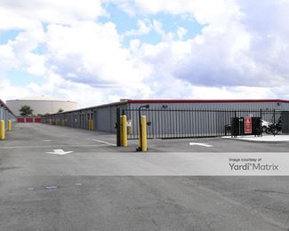 Photo 2 of CubeSmart Self Storage - 49671 Highway 27, Davenport, FL
