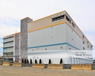 Photo 2 of Extra Space Storage - 340 Charger Street, Revere, MA