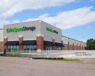 Photo 3 of Extra Space Storage - 201 South Virginia Road, Crystal Lake, IL