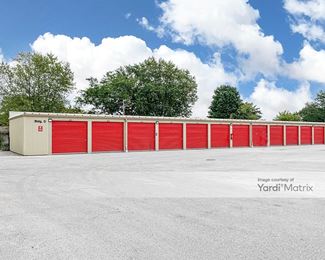 Photo 3 of Uplift Self Storage - 275 East Drexel Avenue, Oak Creek, WI