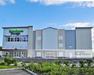 Photo 2 of Extra Space Storage - 6 Commerce Center Drive, Dover, NJ