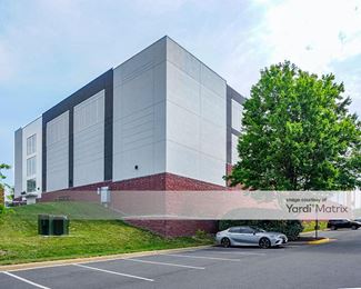 Photo 4 of Extra Space Storage - 5890 Fort Drive, Centreville, VA